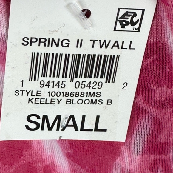 INC Short Cutout Sleeve Bling Detail Keeley Blooms Print T-Shirt - Hot Pink - Sm - Picture 7 of 8